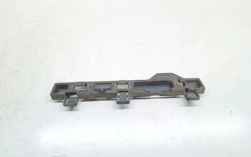 BMW 1 F20 Kotflügelhalter vorne rechts 7240874 2.00 Diesel 2014 33674379