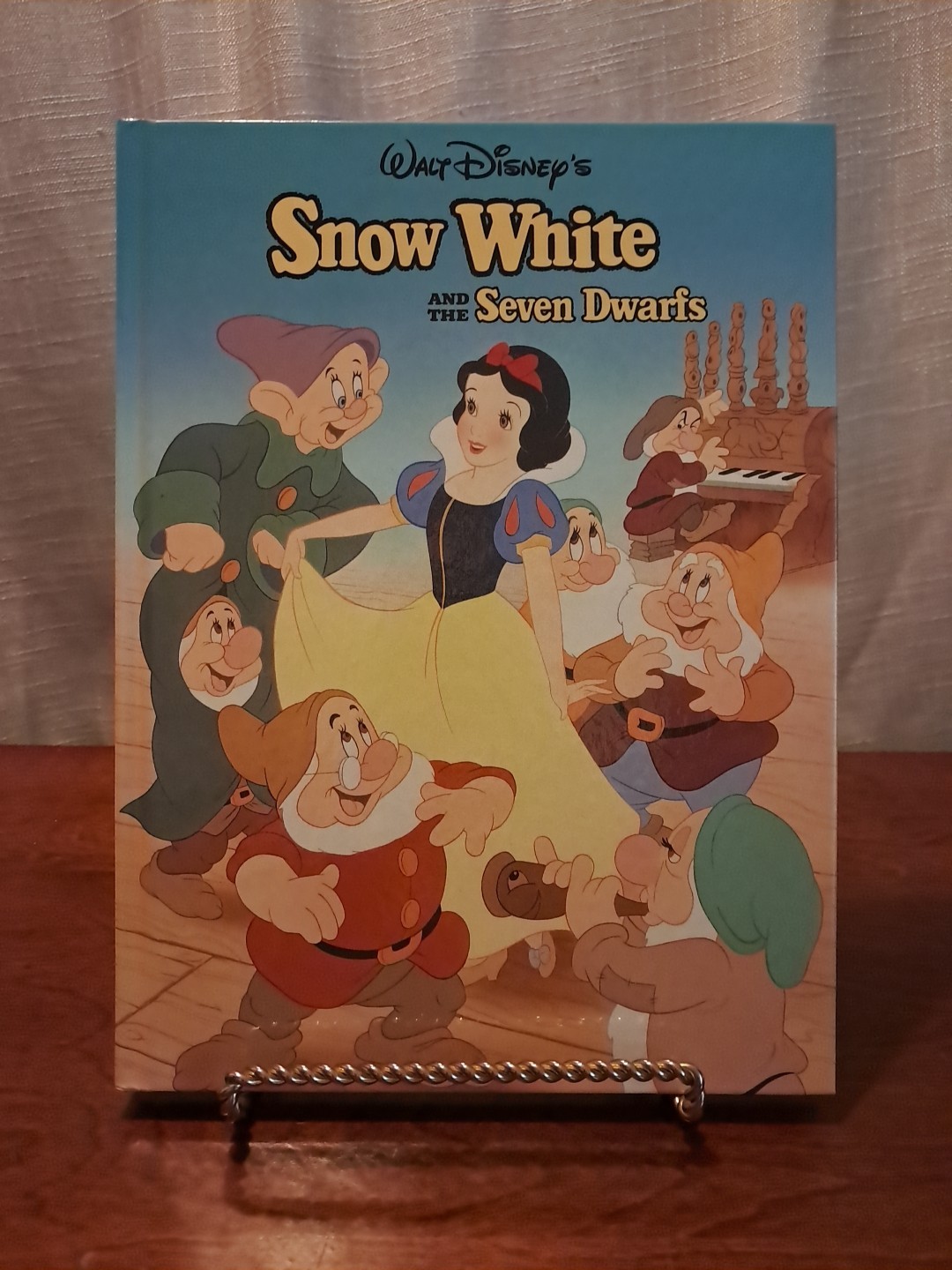 Walt Disney Picture Book Snow White and the Seven Dwarfs 1993 Mouse Works