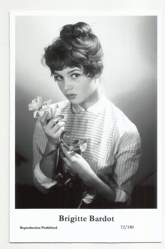 BX116) BRIGITTE BARDOT SWIFTSURE FOTO POSTKARTE (72/180) FILMSTAR PIN UP GLAMOUR