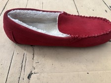 Lands End womens slippers size 9B red faux fur lined
