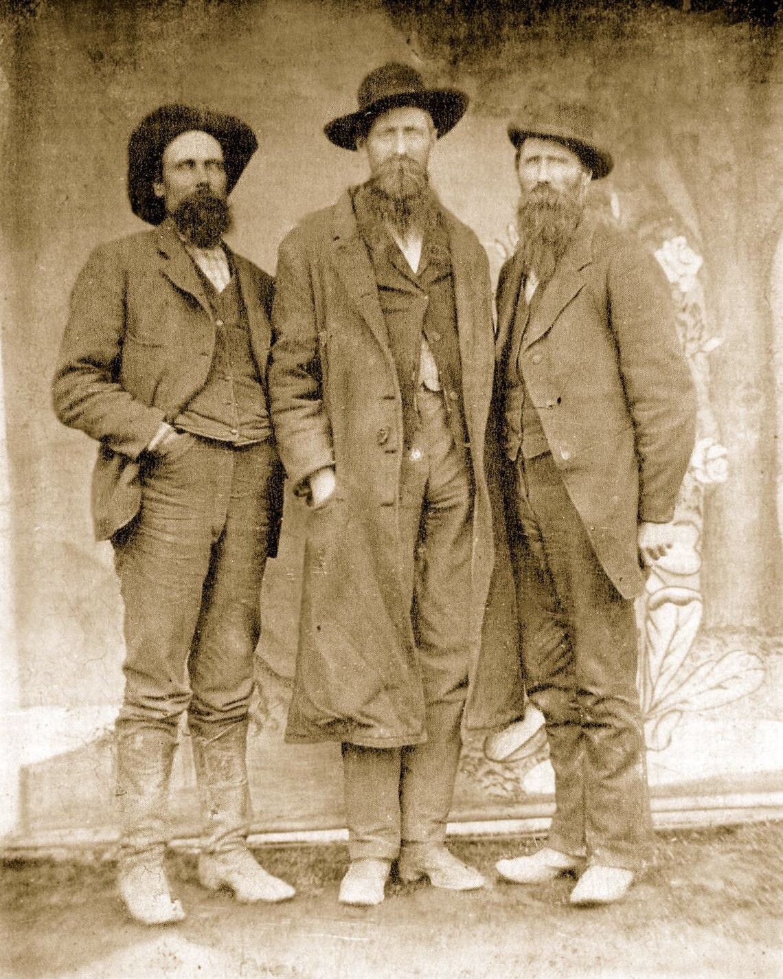 Jesse James 8X10 Photo Picture outlaw bank robber James–Younger Gang Wild West 3