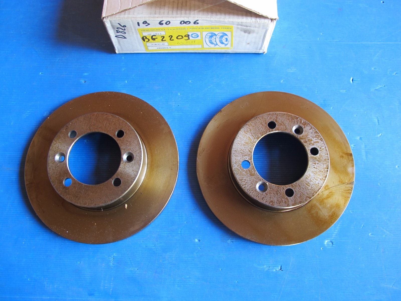 Disques de freins avant ventilés Lucas en fonte automobile de précision pour Renault R9