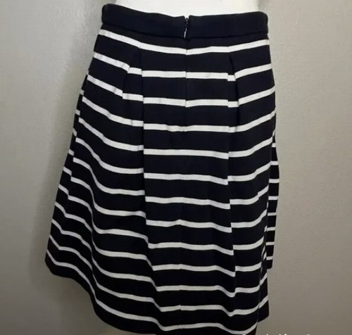 BODEN PLEATED NAVY & WHITE STRIPED SKIRT SZ 6 PREPPY COASTAL SPRING CASUAL