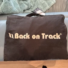 Back on Track Sienna Mesh Rug, black