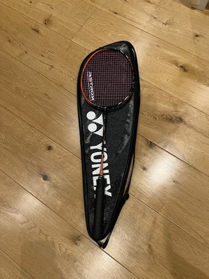 Yonex Astrox 99 Pro 4UG5 Cherry Sunburst Badmintonschläger mit neuem Koffer
