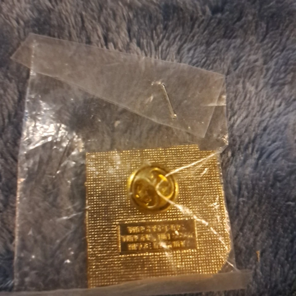 2000 NCAA FINAL FOUR PIN ~ ШТАТ МИЧИГАН ПРОТИВ ФЛОРИДЫ ~ МЕТАЛЛИЧЕСКИЙ ВИНКРАФТ - Изображение 4 из 4