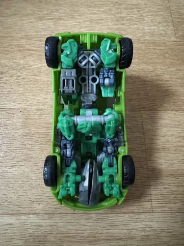 Figurine Transformers Deluxe The Revenge Of The Fallen Autobot Skids - Imagen 14 de 15