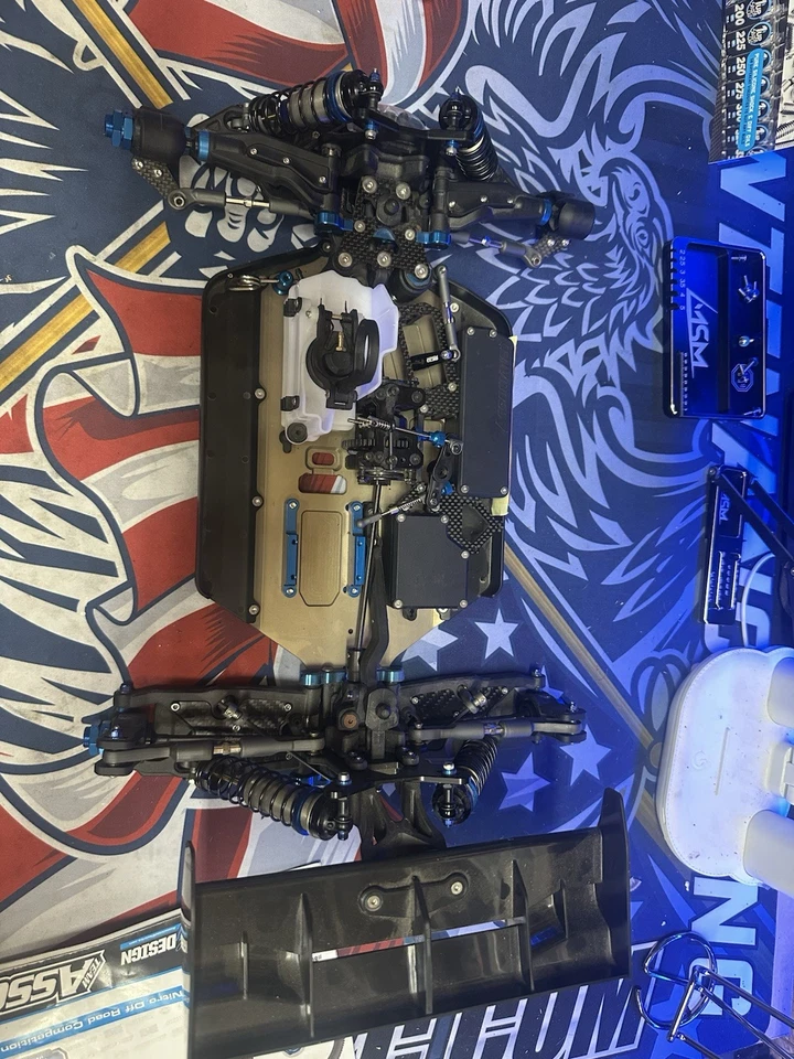 Team Associated Rc8b4 - Image 3 of 4