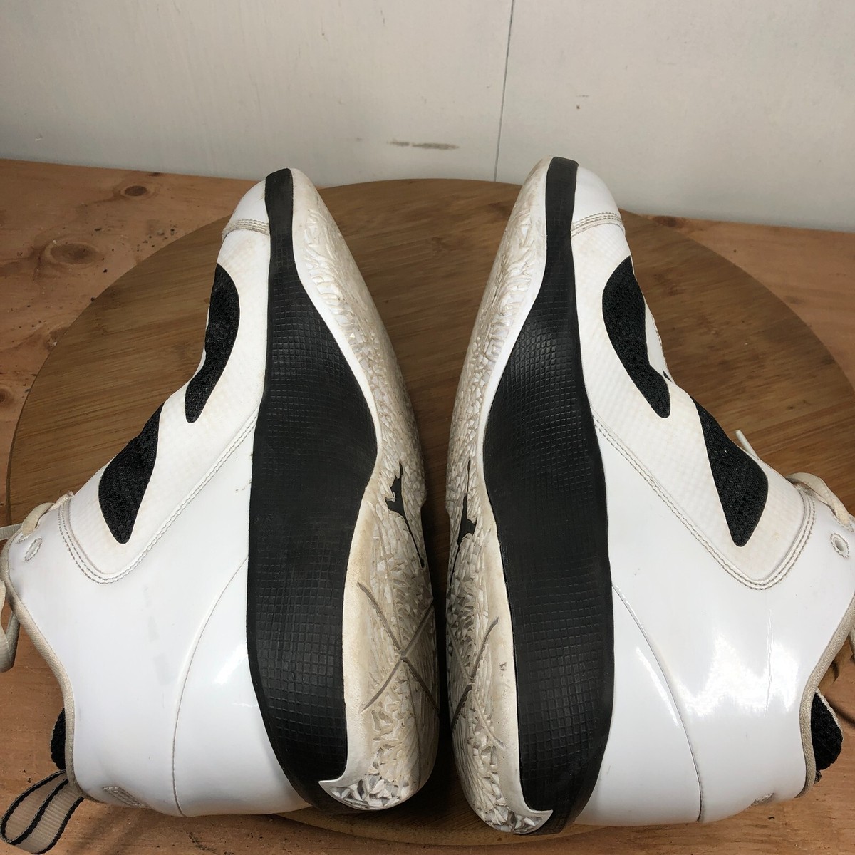 Nike Air Jordan Size 11.5 White Black Mens C2A C5 Jordan 11 OG  main image 2