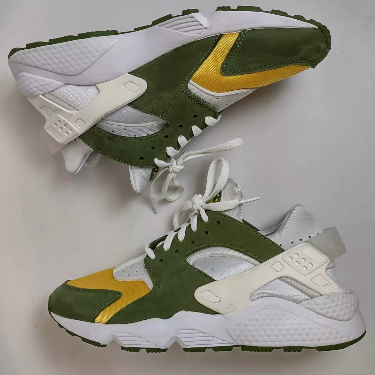 Nike Air Huarache LE Stussy Retro Olive Green Yellow White DD1381-300 Men's 10.5 Nike Air Huarache LE Stussy Retro Olive Green Yellow White DD1381-300 Men's 10.5