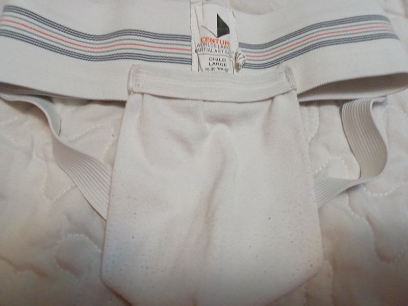 Century Worlds Largest Martial Arts Supply Child Large Waist 26-30 Protector...