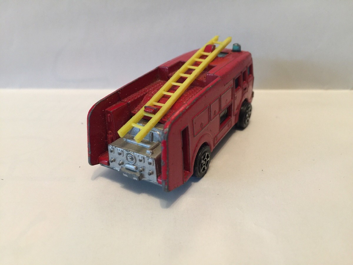 ミニカー ERF Fire Engine Water Tender Corgi Juniors Whizzwheels ERF Fire Engine Water Tender #B87