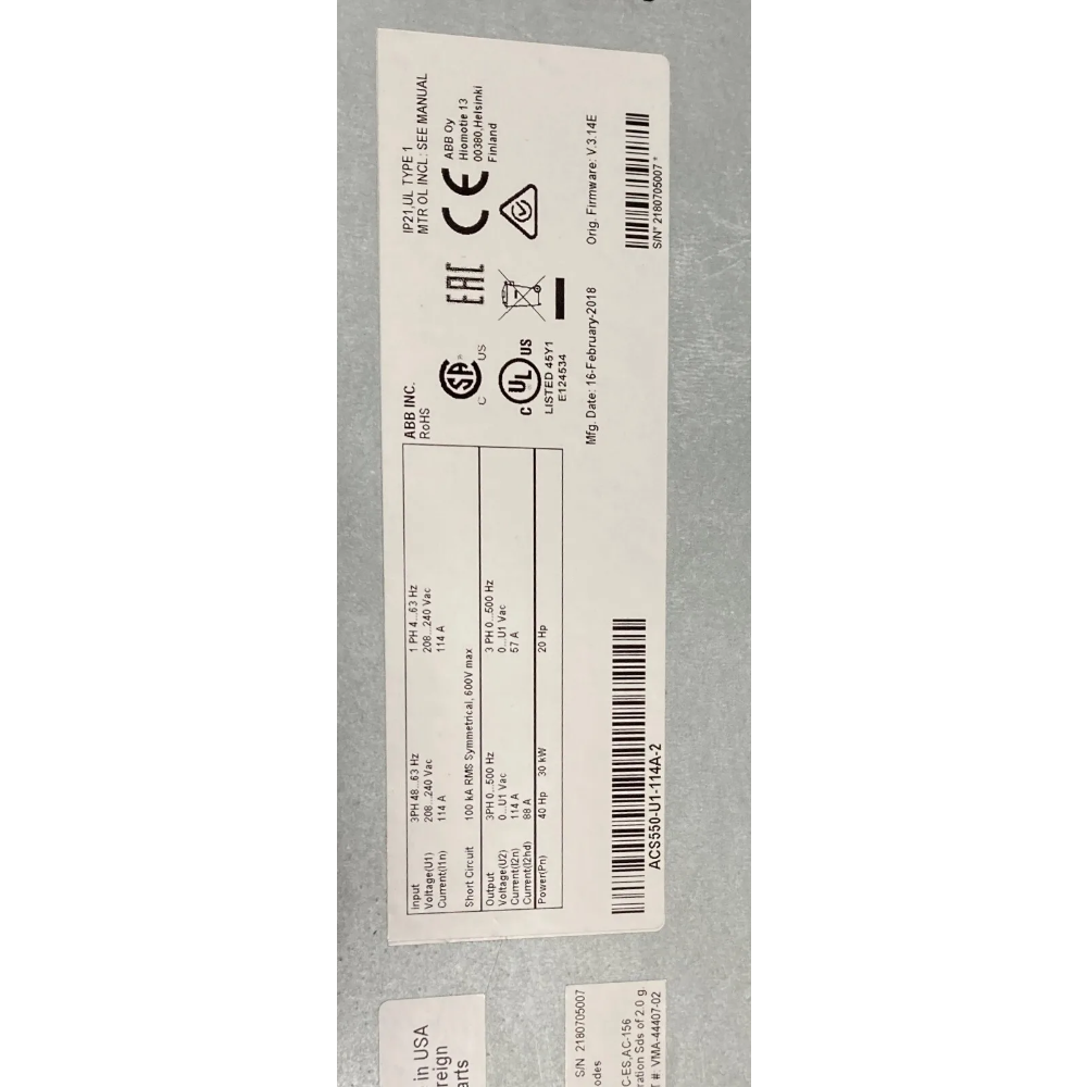 Variateur De Fréquence ABB ACS550-U1-114A-2 - 40HP, 114A, 208-240V Triphasé - Occasion Fonctionnelle