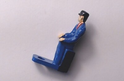MTH ENGINEER SEATED FOR EARLY PREMIER STEAM LOCO NEW DIECAST ACTUAL MTH PART