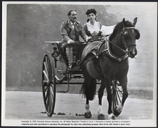 ROBERT SHAW ANNE BANCROFT in Young Winston '72 HORSE CARRIAGE