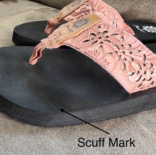 Yellow Box Flip Flops Tranquil Starburst Cut Out Shimmer Size Women’s 6.5 NWOB. - Picture 2 of 6