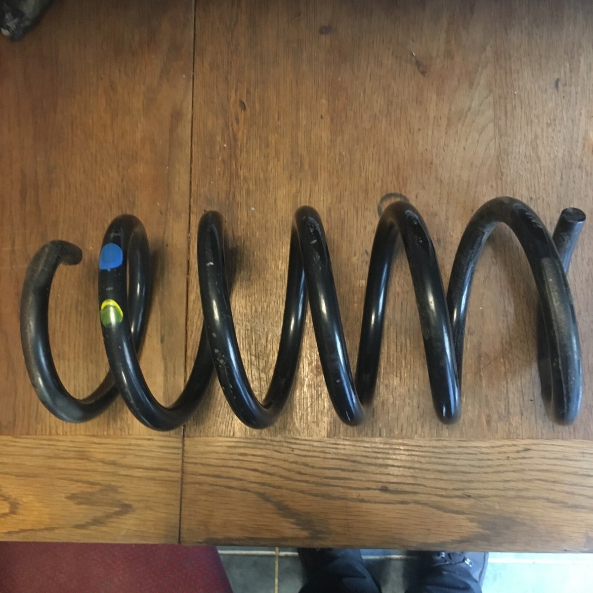Renault Trafic MK2 2.0 Vivaro 2001-14 Front Coil Spring (Blue 