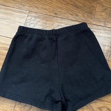 NWOT Aritzia TNA cozy fleece sweatshorts in black size XS