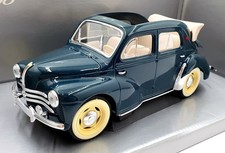 Solido 1/18 Scale Diecast 8204 - Renault 4 CV Cabriolet - Met Blue