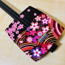 Sangenshi Kikuoka Shamisen Kojami Sansen Japanese Samisen Sakura Flower NEW