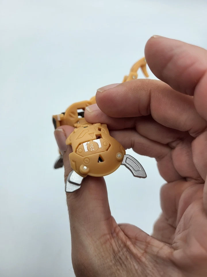 Bakugan - Reptak Tan Subterra - MECHTANIUM SURGE Baku Sky Raiders Foto 4 de 4