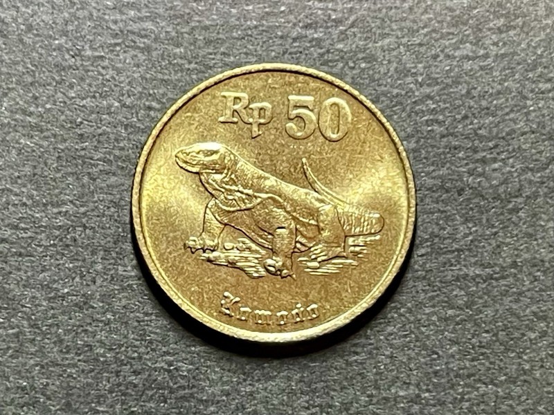Indonesia 🇮🇩 50 rupiah • 1994 KM#52 20mm (Komodo Dragon) Combined Shipping!