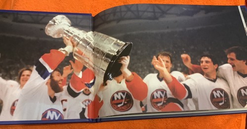 NHL New York Islanders 50th Anniversary Commemorative Mini Book UBS Arena - Picture 4 of 7