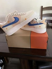 Air Force 1 Premium. Size 9,5 / size 9 / size 7