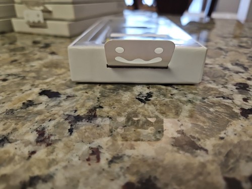 Heyday Silicone Watch Band For Fitbit Versa BLACK NEW IN BOX SEALED! - Picture 13 of 13