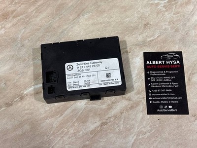 Mercedes-Benz Central Gateway Modul A2114452600 ZGS001 OEM