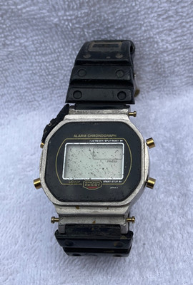 希少　CASIO カシオ　イエロースティング　DW-5700 G-SHOCK DW-5700Y-9JF スティング復刻モデル イエローカラー