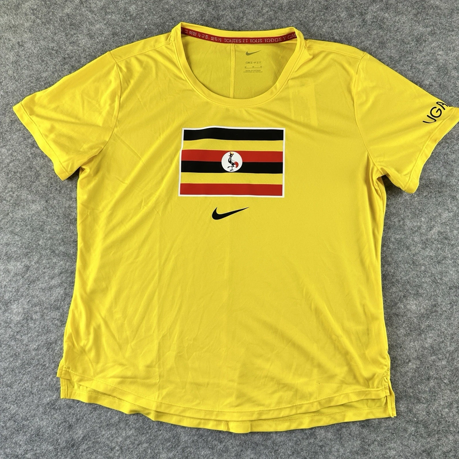 Nike Pro Elite Track & Field Uganda Team Issued T-Shirt Womens Size Medium