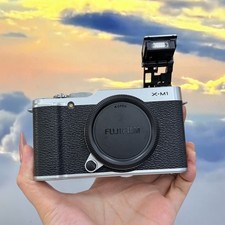 Fujifilm X-M1 16.0MP Digital Camera Silver Fujifilm X Series X-M1 Body Only