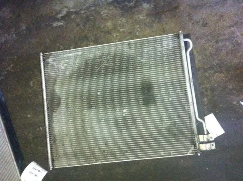 07 08 09 10 11 12 13 14 FORD E350 SUPER DUTY CONDENSADOR AC Foto 2 de 4