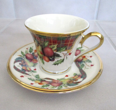 Lenox Holiday Tartan Footed Coffee/Tea Cup and Saucer Set Gold Trim