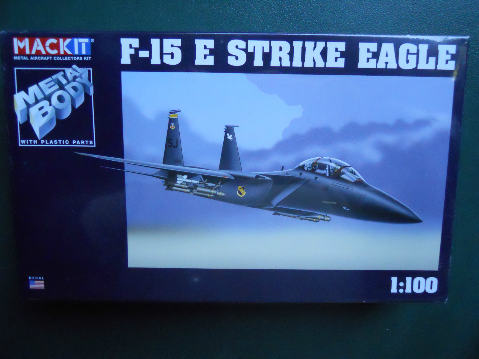 Kit avion F-15 E Strike Eagle Armour Franklin Mint maquette en métal 1/100 cadeau collectionneur