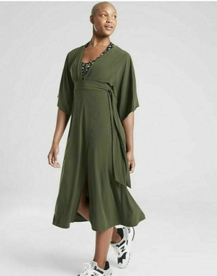 best travel wrap dress