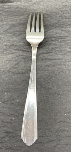 1933 Deerfield Vision 7” Fork Silver Plate - Picture 4 of 6
