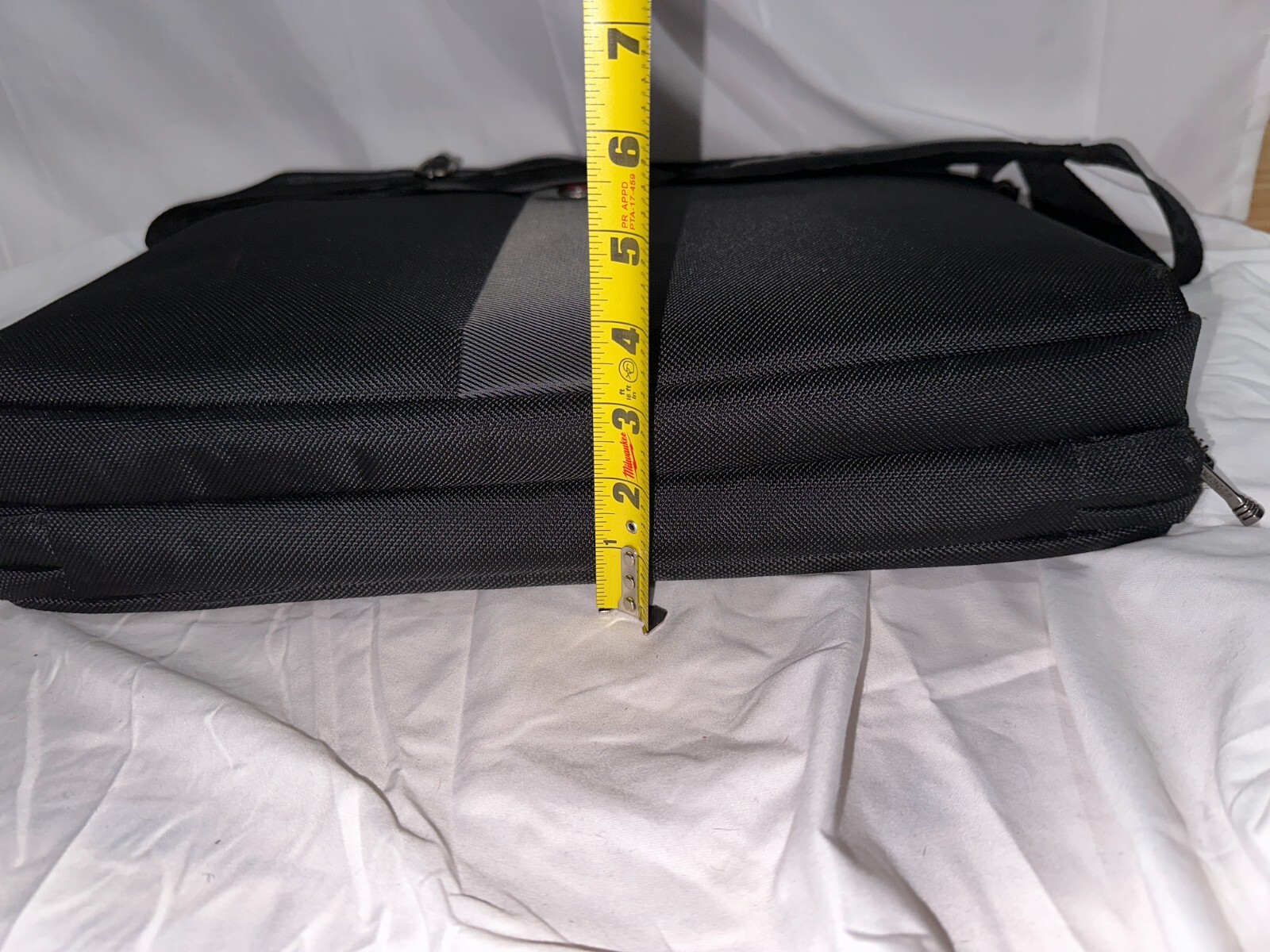Wenger SwissGear Black Laptop Bag Briefcase Shoulder Crossbody Bag