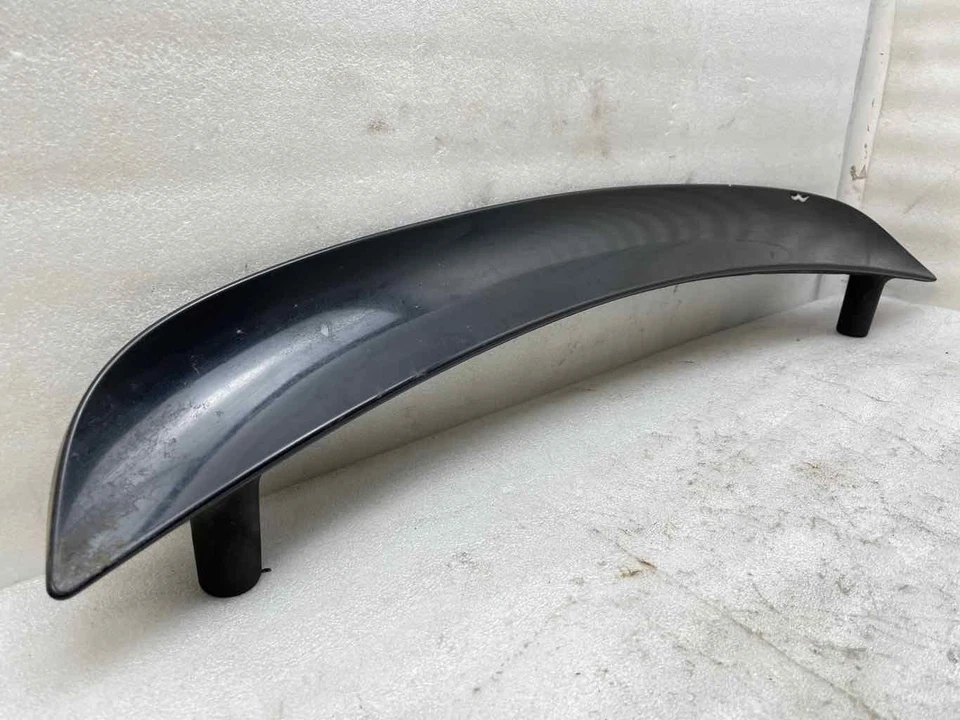 2006-2012 PPORSCHE CAYMAN S задний спойлер (внутренний пластик имеет скол) - OEM - Изображение 2 из 4