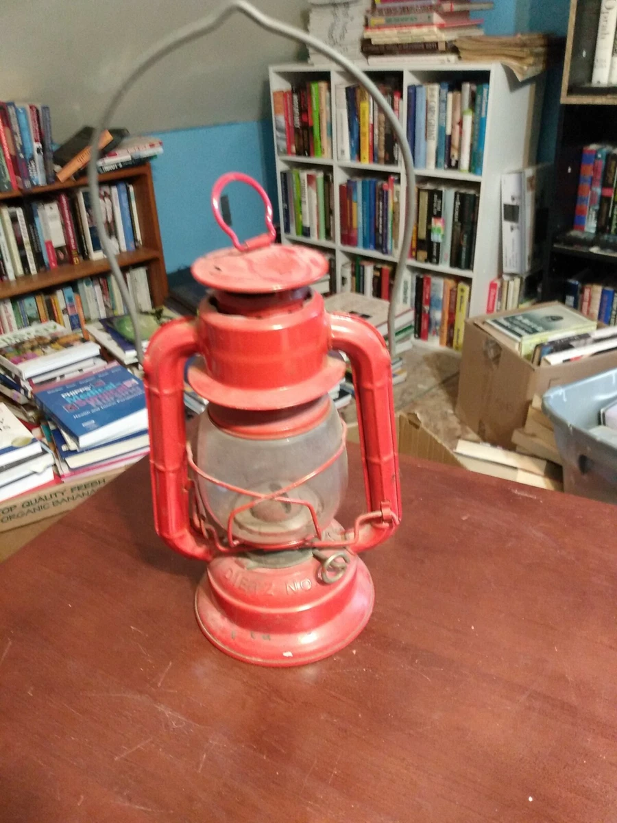 Dietz Kerosene Lantern #50 Railroad/Barn Hong Kong 1963