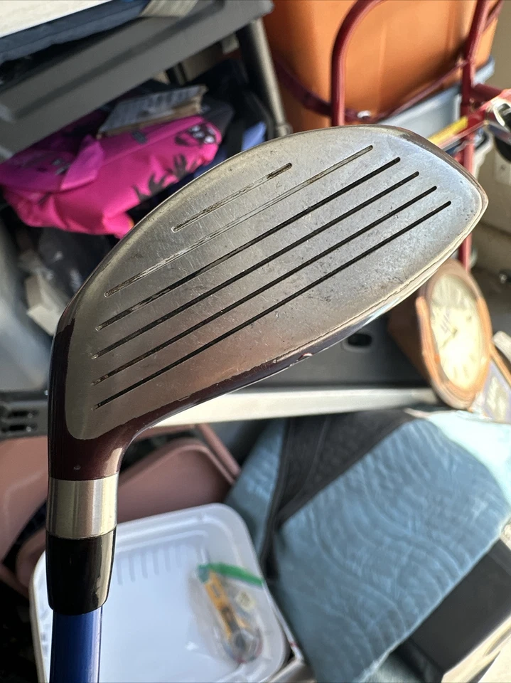 TOUR EDGE LIFT-OFF 3 Madera - 13* Loft - Pro Launch Azul Varilla Grafito Derecha Foto 2 de 4