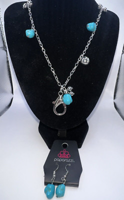 Paparazzi Jewelry Working Late Set Necklace Earrings Turquoise Silver Lanyard