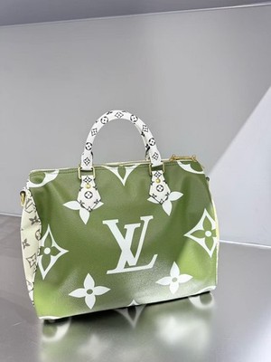 Authentic Louis Vuitton Speedy Bandoulière 30 Monogram Limited
