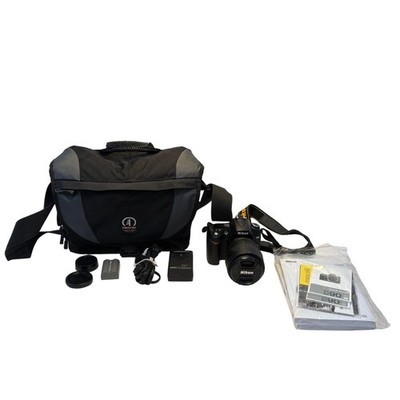 Nikon D90 Digital SLR 12.3MP  Camera Body/AF-S Nikkor 18-150mm 3.5-5.6 G ED Lens