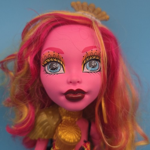 Monster High Gooliope Jellington Freak Du Chic Doll Frightfully Tall 17" W Stand - Picture 3 of 7