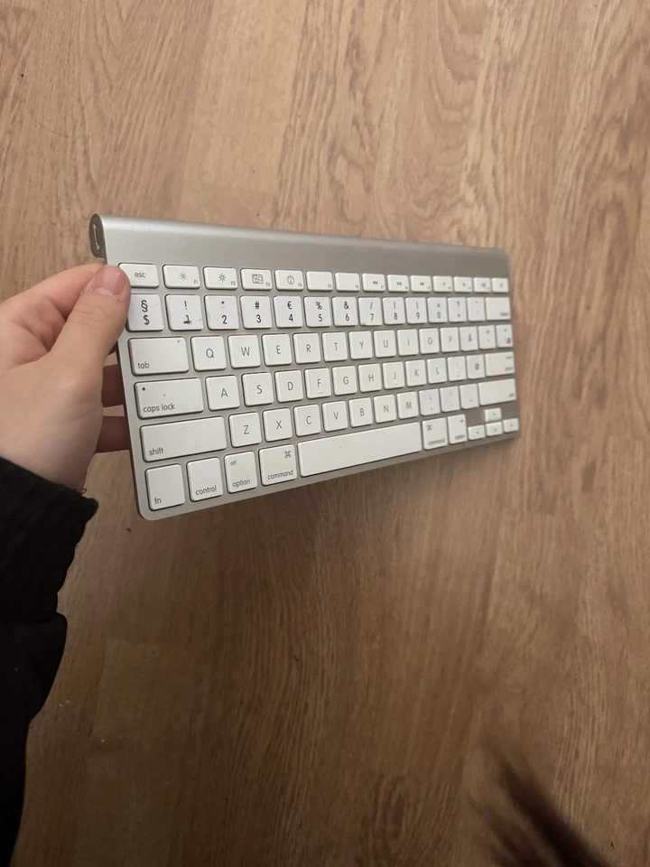 Apple Magic Keyboard A1314 - Immagine 2 di 3