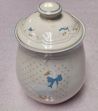 TIENSHAN BRICK OVEN STONEWARE AUNT RHODY CANISTERS COUNTRY GEESE DESIGN WITH BOW