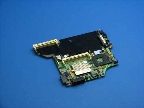 Motherboard Defective Amilo M1450G 9462309-37122