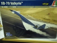 Italeri 1:72 1282 North American XB-70 Valkyrie Neu Ovp